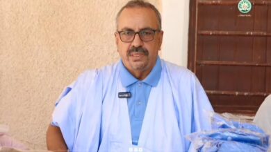 صورة بلدية عرفات تطلق النسخة الثانية من حملة توزيع الزي المدرسي وسط ارتياح واسع للتلاميذ وذويهم