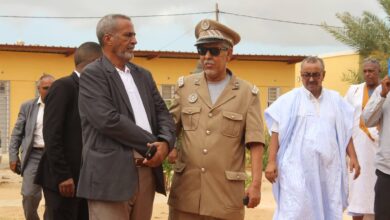 صورة السلطات الإدارية تواكب انطلاق العام الدراسي بمقاطعة عرفات وتحضر النسخة الثالثة من حملة توزيع الزي المدرسي التي تطلقها البلدية